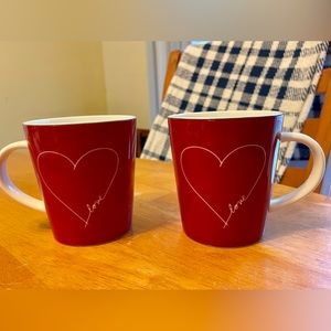 Royal Doulton / ED / Ellen Degeneres set of 2 "Love" Red Mugs ~ Mint Condition